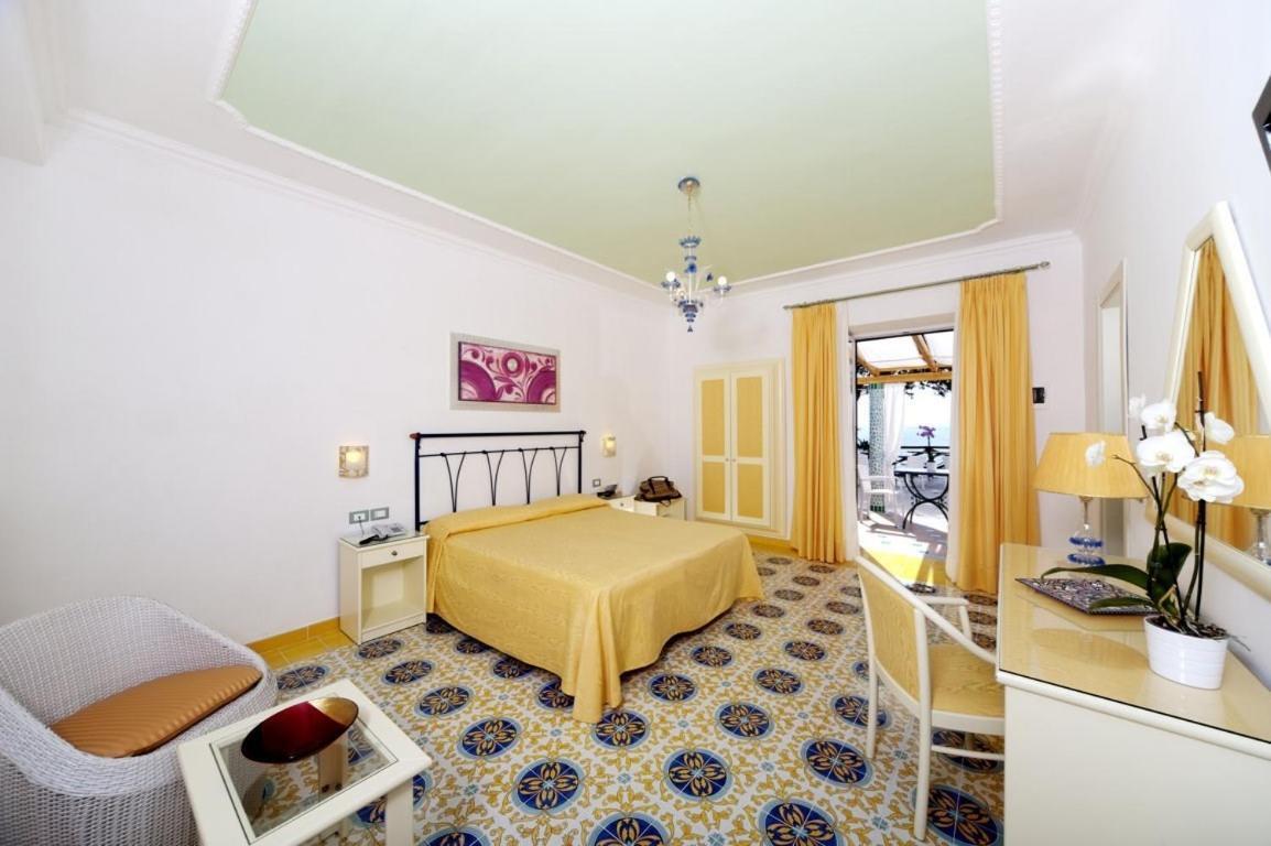 Hotel Villa Bianca Forio (Isola d'Ischia) Exterior foto